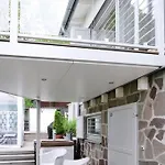 Haus Paradies Casa de Férias