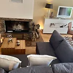 Haus Paradies Casa de Férias