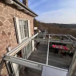 Haus Paradies Casa de Férias *