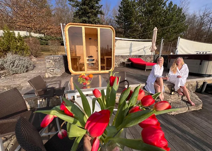 Holiday home Haus Paradies